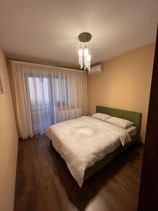 Aparthotel Brown Bucarest Exterior foto