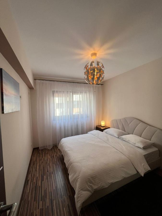 Aparthotel Brown Bucarest Exterior foto