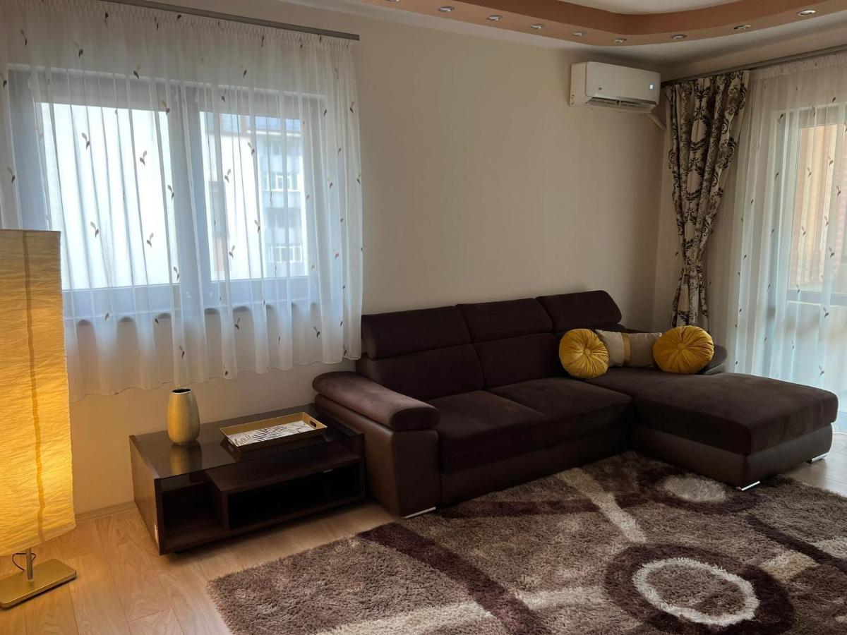 Aparthotel Brown Bucarest Exterior foto